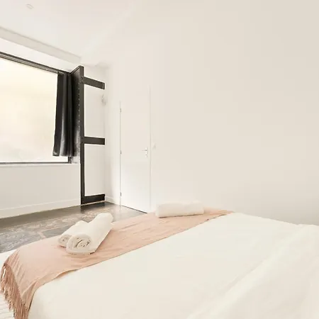 Apartamento Tour Eiffel 10 Min A Pied Escapade Atypique Au Coeur Du 7e